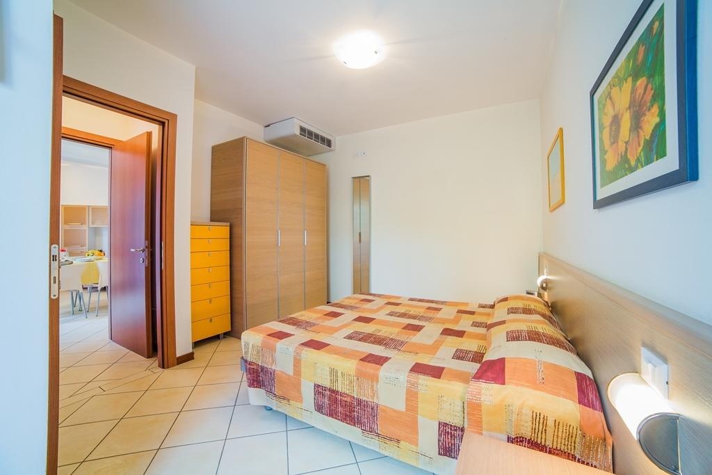 Aparthotel Gioia Каорле Стая снимка